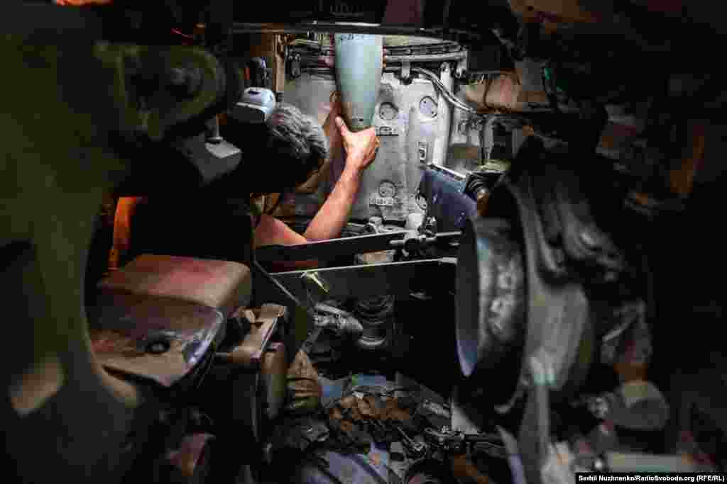 Один такий снаряд важить близько 15 кілограмів. Донецька область, серпень 2022 року