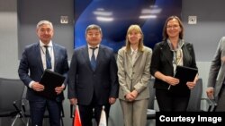 Вашингтондо Дүйнөлүк банктын жетекчилиги менен жолушуу. 