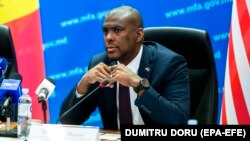 Помічник держсекретаря США у справах Європи та Євразії, експосол США у Молдові Дерек Гоґан (архівне фото)