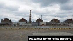 Украинадагы Запорожье атомдук электр станциясынын сырткы көрүнүшү. Энергодар шаары. 29-март, 2023-жыл.  REUTERS/Александр Ермоченко