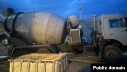 Գործարանի տարածքում ադրբեջանական կրակոցից վնասված «Կամազ» մեքենան, 14-ը հունիսի, 2023թ․