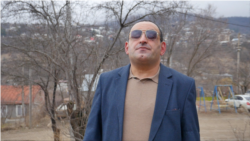 «Անգամ լռությունը տեսք ունի». տեսողական խնդիրներ ունեցող Վաչեն ստեղծագործում է, իր գրած երգերով բեմ դուրս գալիս