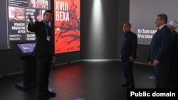 Рөстәм Миңнеханов "Украина. На переломах эпох" дип аталган күргәзмәсендә