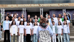 Ինչո՞ւ շաբաթ օրը Գյումրիում կայացած մանկական համերգը հայտարարված ժամից շուտ մեկնարկեց