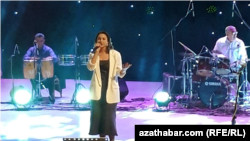 Алина Абрамян