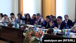 Վանաձորի ավագանին, 8-ը ապրիլի, 2024թ.