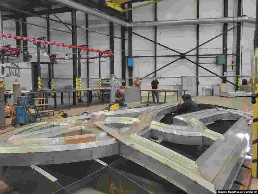 This image, of workers welding a giant Ukrainian trident, was one of several photos published by Ukraine&#39;s Suspilne News&nbsp;outlet on July 19.