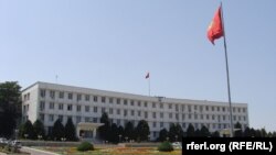 Ош шаарынын мэриясынын имараты. 