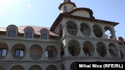 Монастырь возле посёлка Чаталкой