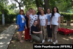Катерина Матвійчук з колегами з Киселівки й волонтерками з Дніпра, червень 2023 року