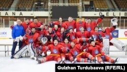 Кыргызстандын хоккей боюнча улуттук курама командасы. Сараево шаары. 5-март, 2023-жыл.