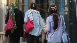 خصومت حکومت با آن‌ها که «تفکر انتقادی» را گسترش می‌دهند؛ گفت‌وگو با آزاده کیان