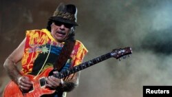 Карлос Сантана