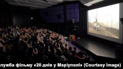 Показ фільму «20 днів у Маріуполі»