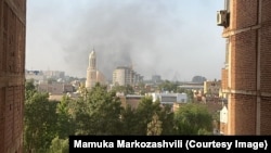 Пилот авиакомпании Myway Airlines Мамука Маркозашвили сообщил, что на данный момент возможности покинуть государство у граждан Грузии нет