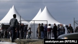 Жители Нагорного Карабаха, приехавшие в Армению после боевых действий 19-20 сентября