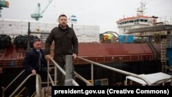 «Ознайомився зі ступенем готовності та оснащенням корвета «Іван Мазепа», заявив голова держави