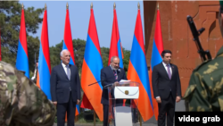 Հայաստանի ղեկավարությունը Սարդարապատի հուշահամալիրում, 28-ը մայիսի, 2024թ.