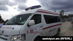 Շտապօգնության մեքենաները Կոռնիձորով ուղևորովում են ստեփանակերտ, 26-ը սեպտեմբերի, 2023թ․