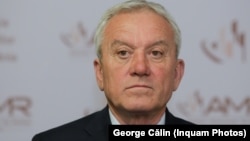 Primarul Buzăului, Constantin Toma, aici la o reuniune a Asociației Municipiilor care a avut loc la București, în aprilie 2022. Marcel Ciolacu provine tot din Buzău.