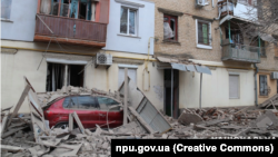 Наслідки російських обстрілів у Херсоні, лютий 2024 року