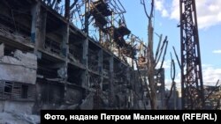 15 квітня 2022 року був найскладнішим днем у бойовій історії Петра Мельника. Він просувався через російські позиції під обстрілами на «Азовсталь» 