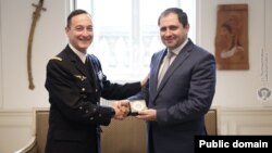 Սուրեն Պապիկյան- Ֆաբիեն Մանդոն հանդիպում Ֆրանսիայում, 19-ը հունիսի, 2024թ․