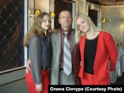Олена Сінчура з родиною до повномасштабної війни