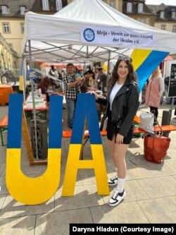 Біженка в Німеччині Дарина Гладун, яка знайшла роботу