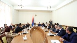 «Ծաղրածու, խայտառակություն». ՄԻՊ-ի թեկնածուների քննարկումն ընթացավ սկանդալով
