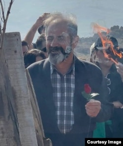 امجد امینی، پدر مهسا در جشن نوروز ۱۴۰۳