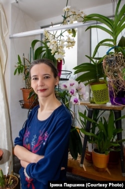 Ірина Паршина з орідеями