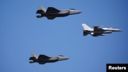 Польська армія регулярно піднімає авіацію під час російських атак на Україну