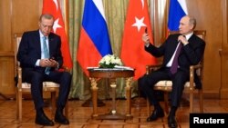 Türkiyə prezidenti Rəcəb Tayyib Ərdoğan və Rusiya Prezidenti Vladimir Putin