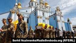 Пахаваньне ва Ўкраіне. Ілюстрацыйнае фота