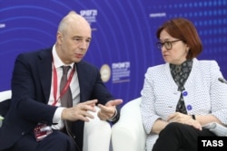 Министр финансов РФ Антон Силуанов и председатель Банка России Эльвира Набиуллина