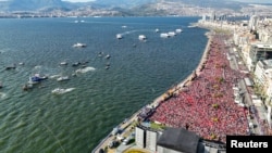 Кемал Кылычдароглуну колдоо митинги, Измир. 30-апрель, 2023-жыл.