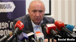 «Մայր Հայաստան» կուսակցության առաջնորդ Անդրանիկ Թևանյան, արխիվ