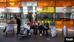 Ереван аэропорту. Иллюстрация