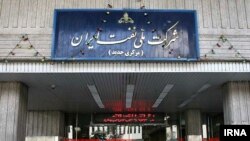 بدهی ۵ هزار تریلیون تومانی شرکت‌های دولتی و بانک‌ها تقریبا معادل پنج برابر کل اسکناس و سکه‌های طلای موجود در کشور است