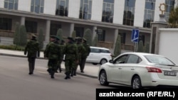 Türkmen howpsuzlyk işgärleri (Illýustrasiýa suraty)