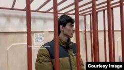 Джумахон Курбонов в Басманном суде Москвы 