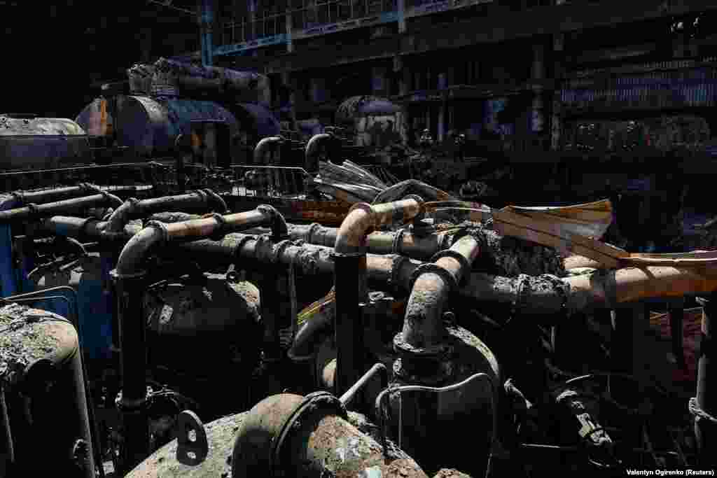 Росія упродовж останніх тижнів активізувала удари по українській енергетичній інфраструктурі. За&nbsp;даними Міненерго, зранку 11 квітня сили РФ атакували об&rsquo;єкти генерації і системи передачі у Харківській, Запорізькій, Львівській та Київській областях. Серед іншого, внаслідок&nbsp;російської атаки повністю зруйнована Трипільська ТЕС, яка розташована за 20 кілометрів від Києва, повідомила компанія &laquo;Центренерго&raquo;