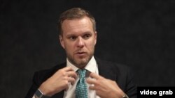 Լիտվայի արտաքին գործերի նախարար Գաբրիելիուս Լանդսբերգիսը: 