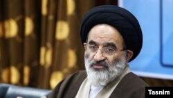 رضا تقوی در پاسخ به منتقدان لایحه «حجاب» گفته نمی‌توان همه «بی‌حجاب‌ها» را به زندان انداخت