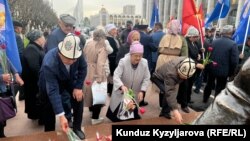 Бишкекте Апрель ыңкылабынын курмандыктары эскерилди. 7-апрель, 2023-жыл.