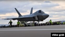 جنگندهٔ تی‌اف‌ایکس