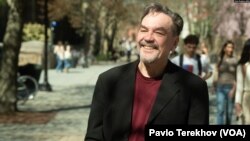 Юрій Андрухович приїхав до США, аби поспілкуватися з академічною спільнотою щодо подій в Україні. У нього вже відбулися заходи у провідних вишах