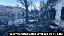 Рятувальники ліквідували пожежу площею 300 квадратних метрів, пошкоджені близько 30 торгових павільйонів