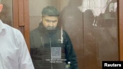 Алишер Касимов.